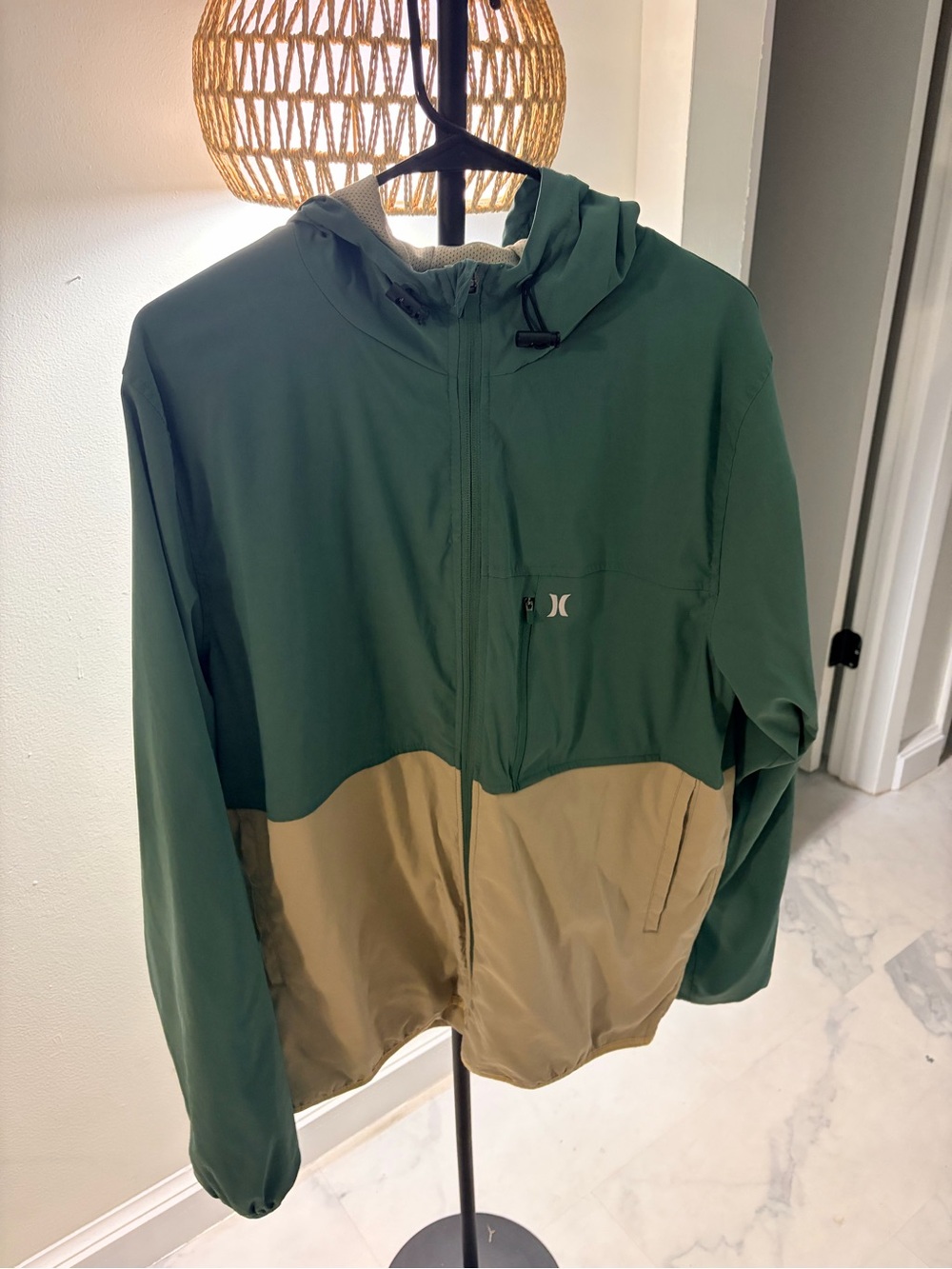 Hurley Men's Green and Tan Colorblock Hooded Windbreaker